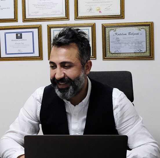 Op. Dr. Hüseyin Dağ